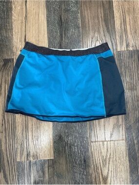 Mountain Hardwear Teal and Charcoal Active Skirt Skort